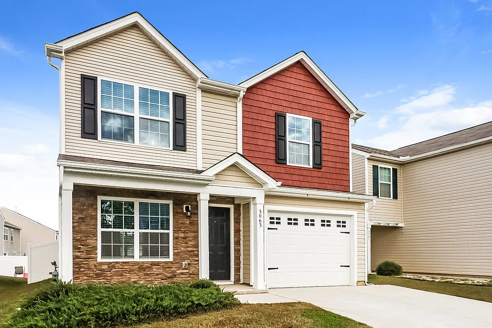 3 bed, 2.5 bath, 1520 sqft, $1,935 — Photo 4