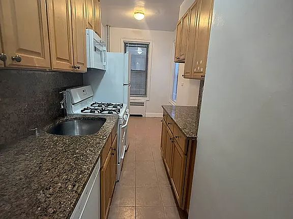 3rd image of 43-26 41st St #3