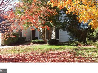 27 Kanon Ct, Newtown, PA 18940