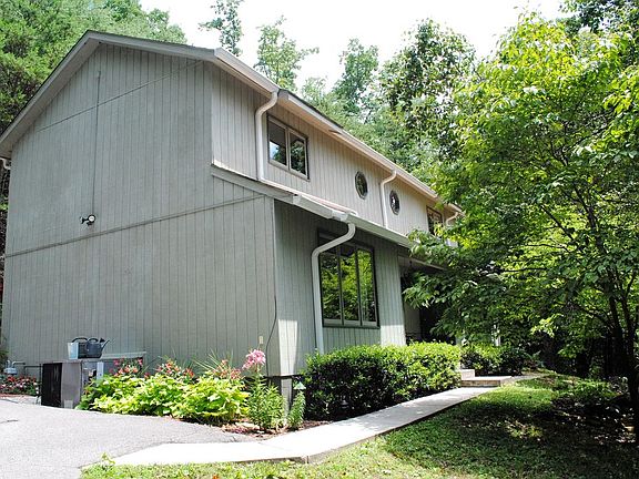 2nd image of 6713 Langston Dr