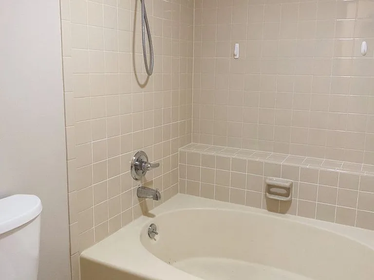 15402 E Arizona Ave #202 — Photo 11