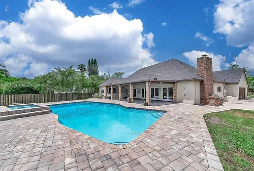 4920 SW 170th Ave Photo 1