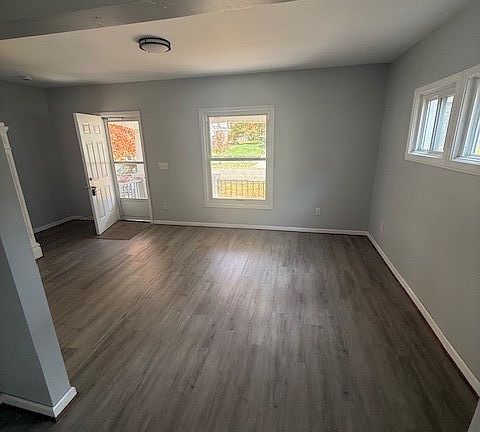4th image of 702 Grace Ave