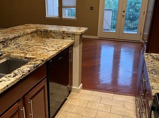 6725 S Versailles Way APT 105, Aurora, CO 80016