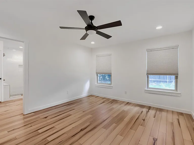 2608 Piping Rock Trl — Photo 14