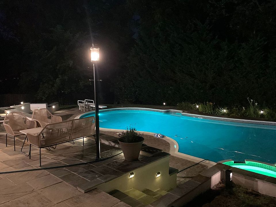 2nd image of 9708 Conestoga Way