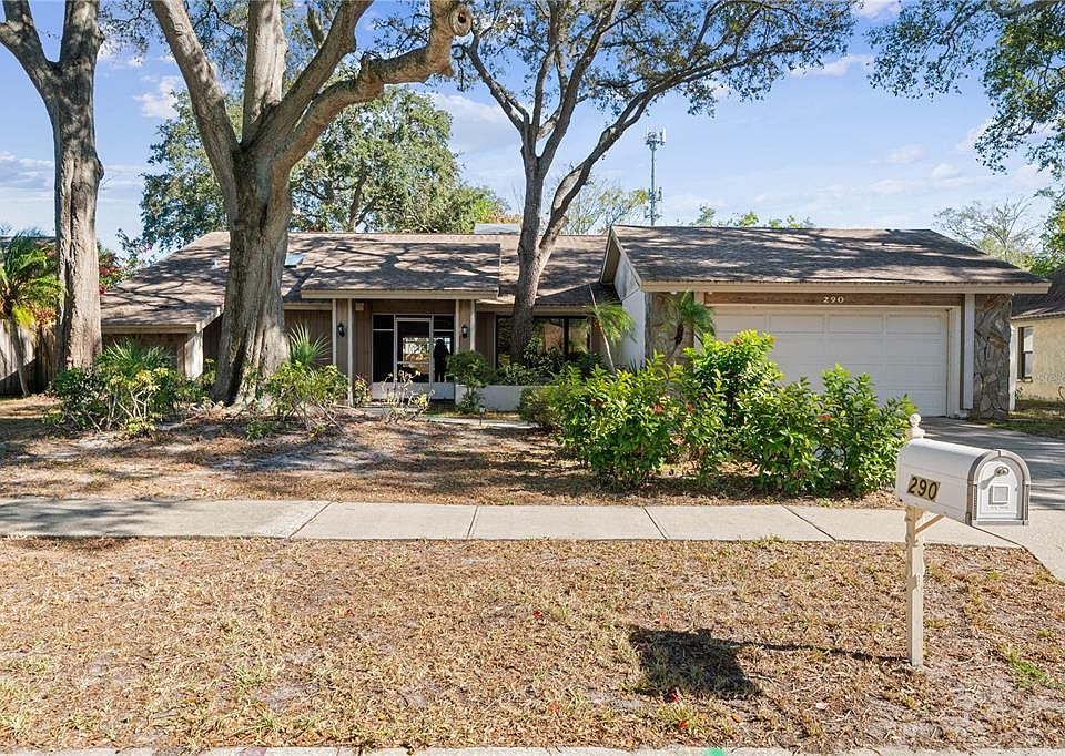 1st image of 290 Mayfair Cir E