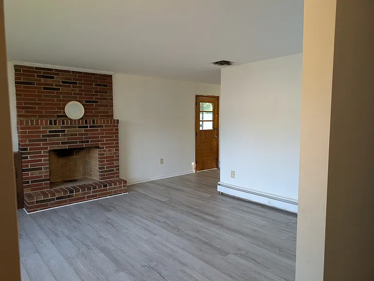 613 Altavista Ave — Photo 8