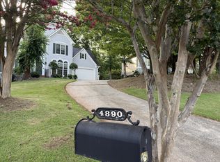 4890 Yorkshire Ln, Suwanee, GA 30024