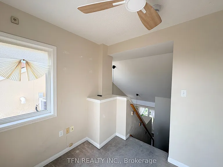 588 Shoreline Dr #3 — Photo 31