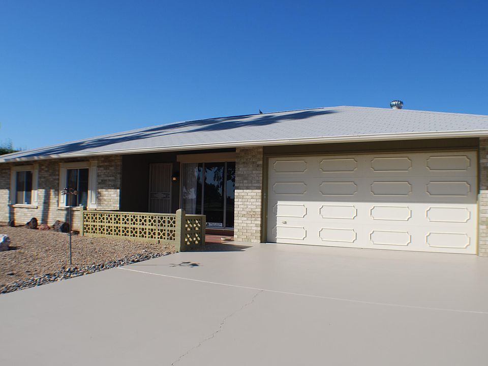 1st image of 10038 W Pineaire Dr