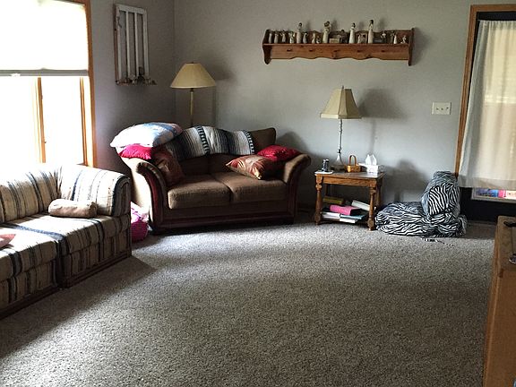 3rd image of 27877 Sunnyhill Pl