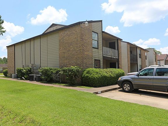 2nd image of 808 Charles Barker Ave APT 104