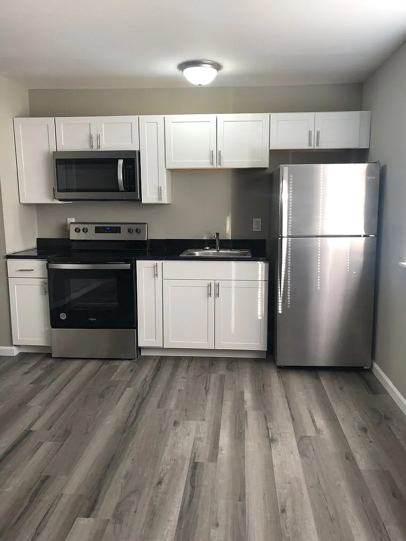 TBA Apartments - 1 Bedroom Apartment — Photo 2