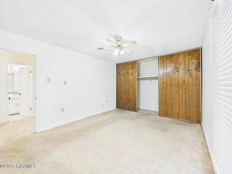 201 Fox Run Ave #1 — Photo 11