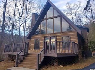 728 Hidden Valley Rd, Gatlinburg, TN 37738