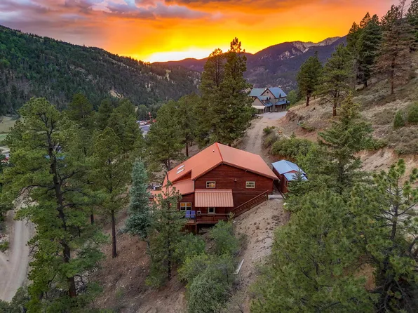 310 Wild Oak Tr, Red River, NM 87571