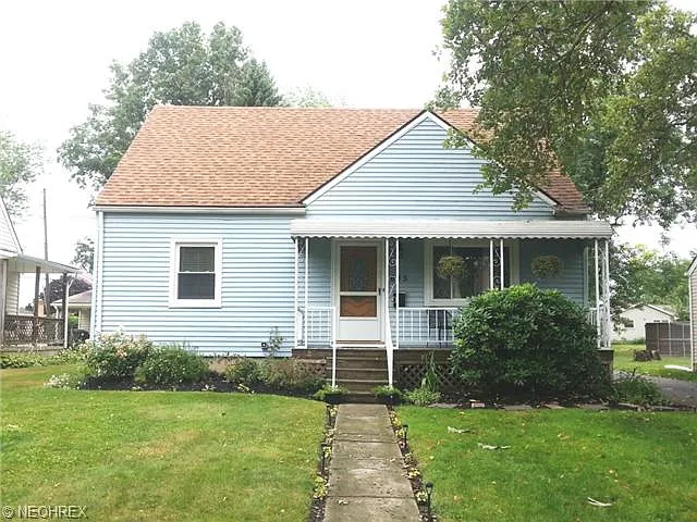 615 Meadowbrook Ave SE photo 1