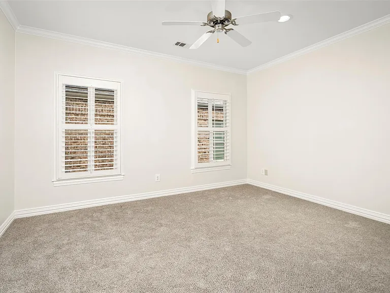 1505 Potomac Dr — Photo 26