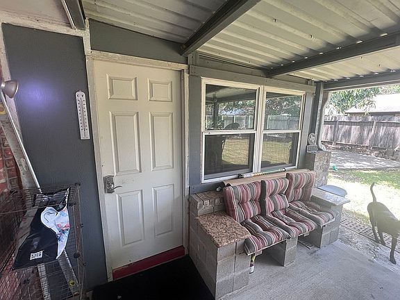 5th image of 10511 Sageyork Dr