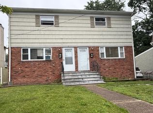 5 Orchard St, Millburn, NJ 07041