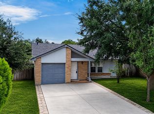 11918 E Marsham Cir, Houston, TX 77066