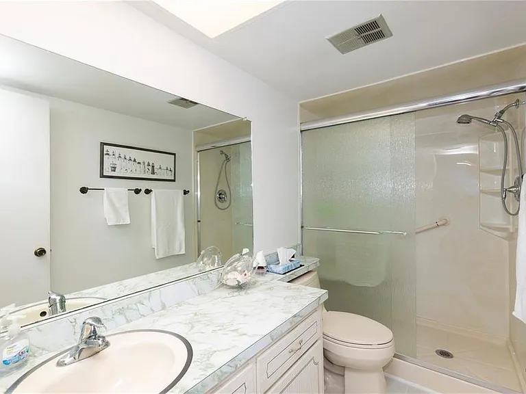 4632 Marine Pkwy #201 — Photo 10