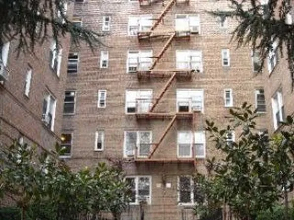 13433 Blossom Ave APT 2E, Flushing, NY 11355