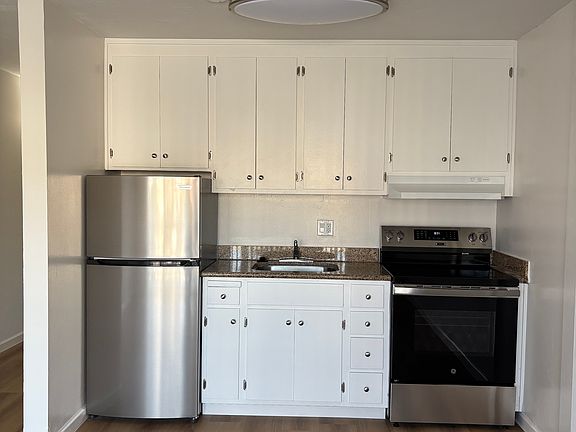 2nd image of 315 Wayne Pl #0B-1Ba-500Sqft