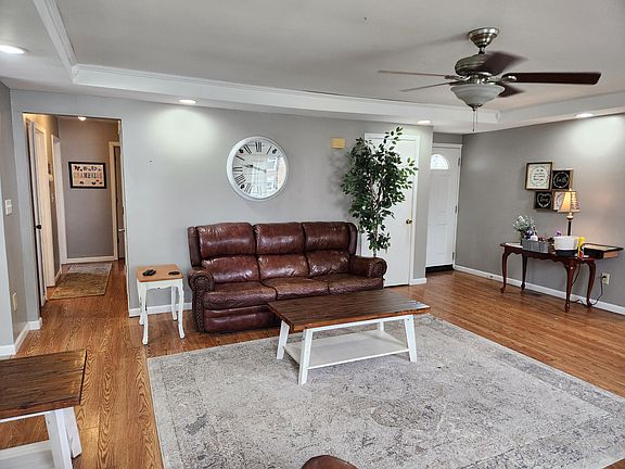 3rd image of 7733 Arrow Wood Dr