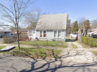 608 S 2nd St, Vineland, NJ 08360