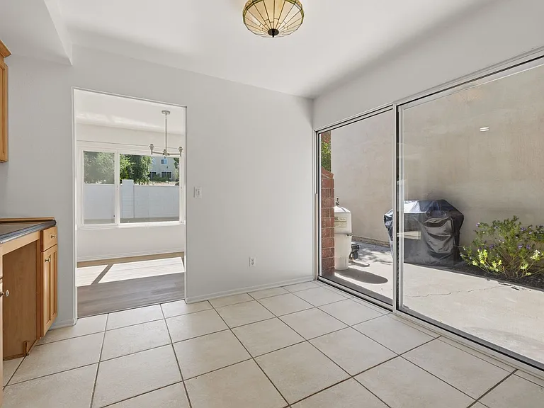 5658 Slicers Cir — Photo 16