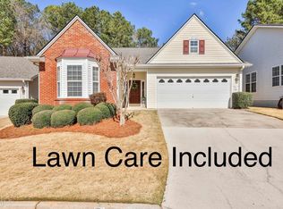 51 Garden Grv, Newnan, GA 30265