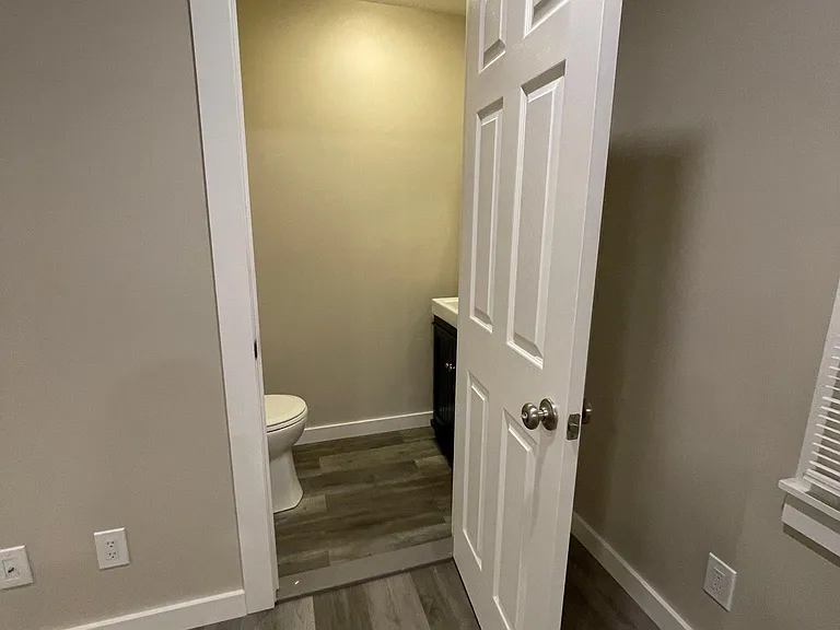 108 Clinton St #2 — Photo 22