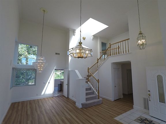 4th image of 2032 Wedgewood Dr
