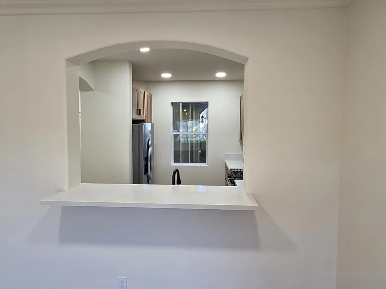 1165 Latigo Cv #5 — Photo 3