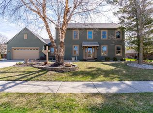 12318 Westwind Point, Fort Wayne, IN 46845