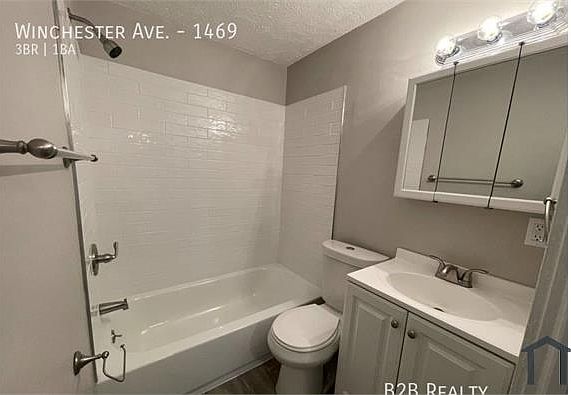 3rd image of 1469 Winchester Ave #1469