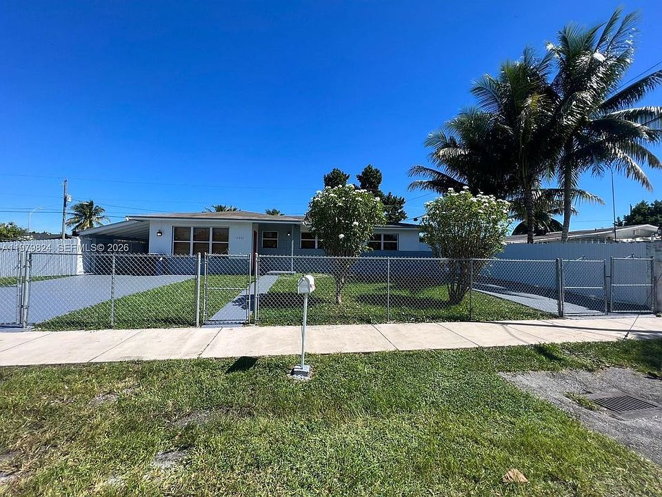2nd image of 17201 SW 117th Ct