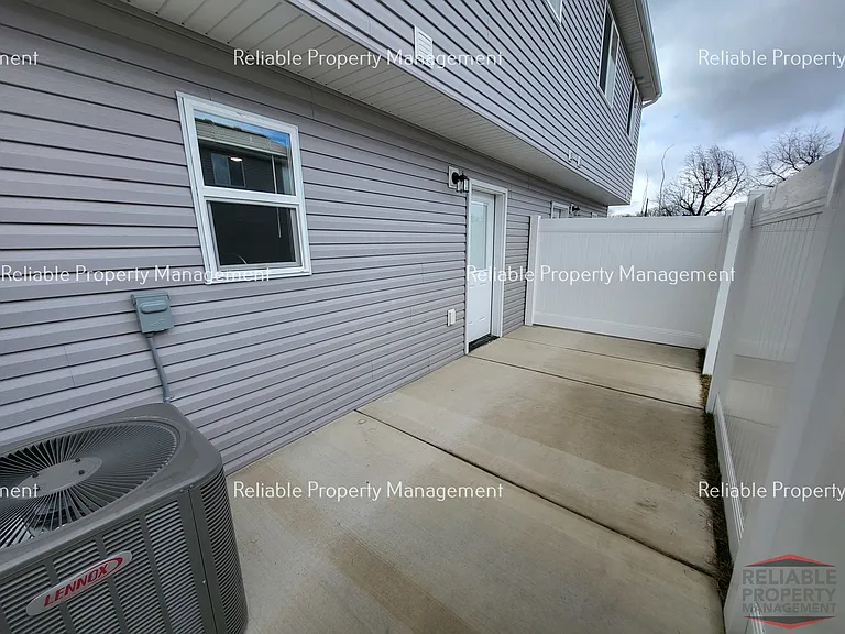 2015 Lawrence Ln #1305 — Photo 16