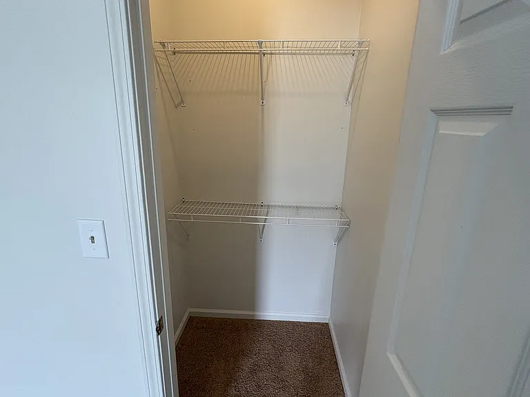 130 Drivers Rd — Photo 6