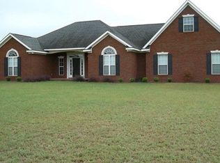 510 Brackin Rd, Webb, AL 36376