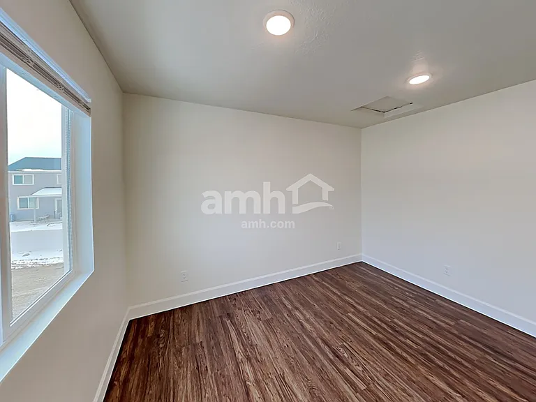 2613 W 3340 S — Photo 13