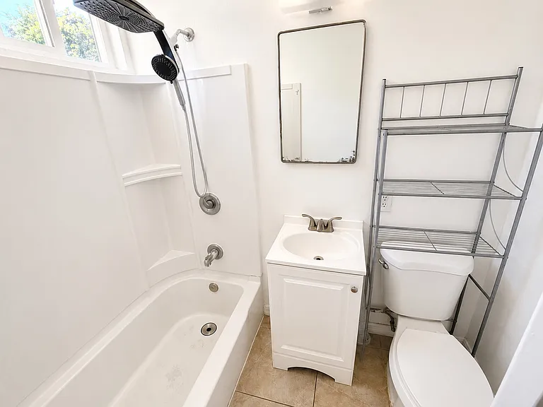 228 W Riggin St #228 — Photo 12