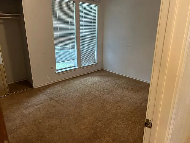 2807 Wildplum Dr — Photo 7