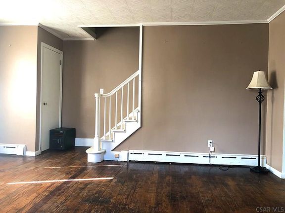 3rd image of 1605 Crawford Ave