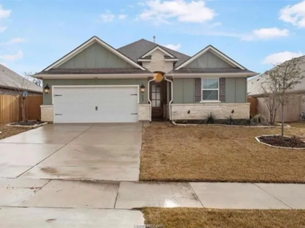 4002 Heru Ct, College Station, TX 77845