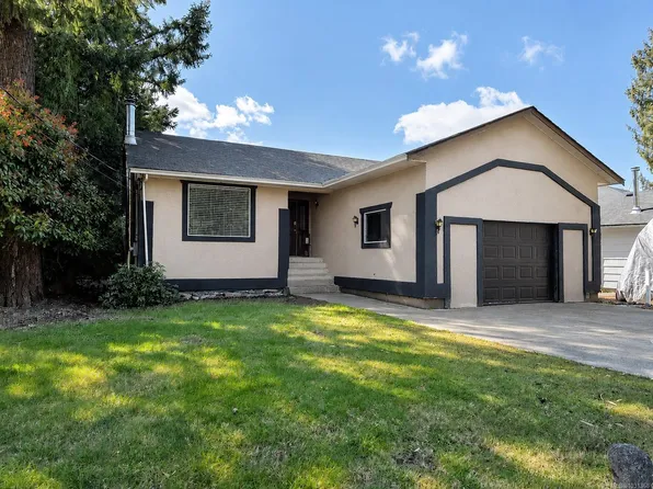 236 Grants Lake Rd, Lake Cowichan, BC V0R 2G0