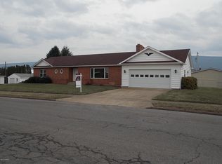 918 Cherry St, Montoursville, PA 17754