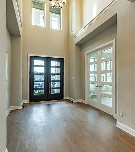 511 Woodside Ter — Photo 4